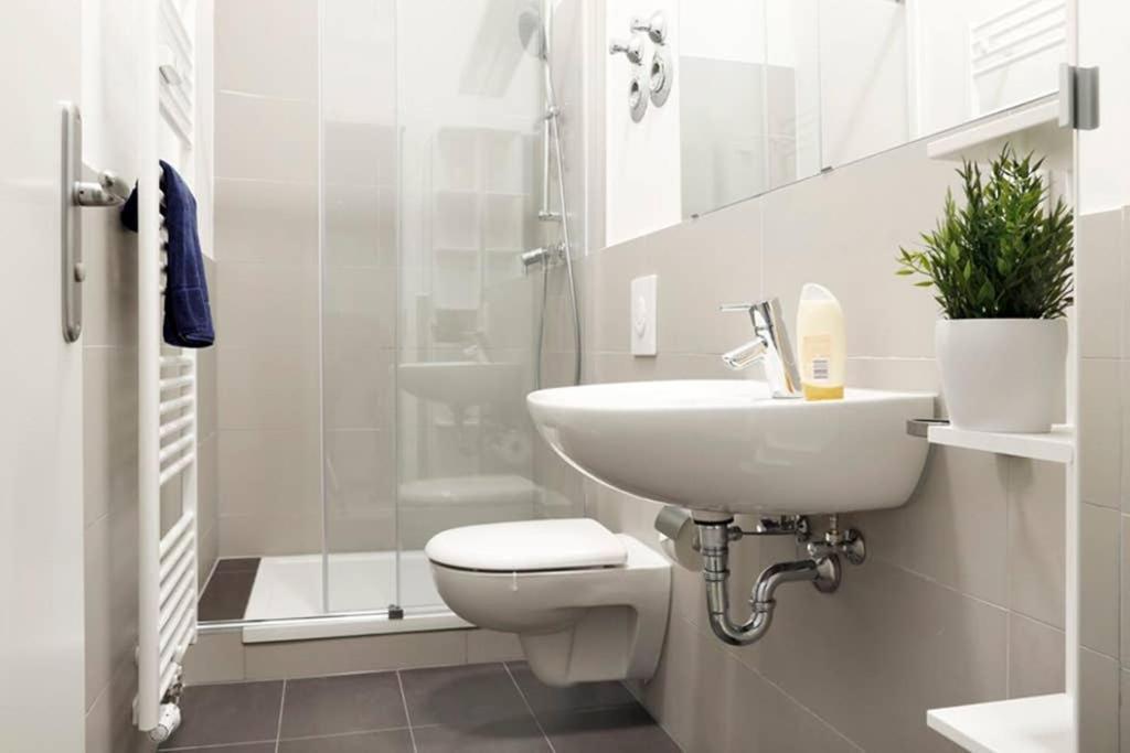 Sc 06 By Rockchair Apartments L Superhost Status L 4 Bedrooms Boxspringbeds 2 Bathrooms Balcony Elevator - Cozy Family & Business Flair Welcomes You! Берлін Екстер'єр фото