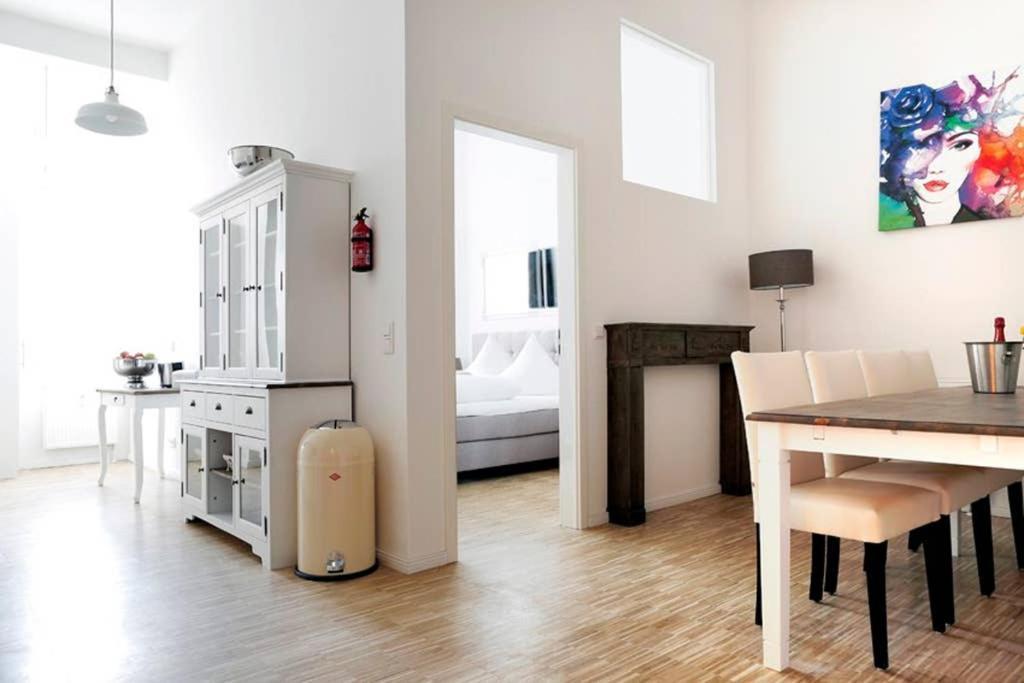 Sc 06 By Rockchair Apartments L Superhost Status L 4 Bedrooms Boxspringbeds 2 Bathrooms Balcony Elevator - Cozy Family & Business Flair Welcomes You! Берлін Екстер'єр фото