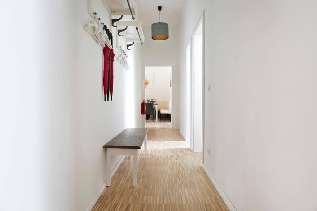 Sc 06 By Rockchair Apartments L Superhost Status L 4 Bedrooms Boxspringbeds 2 Bathrooms Balcony Elevator - Cozy Family & Business Flair Welcomes You! Берлін Екстер'єр фото