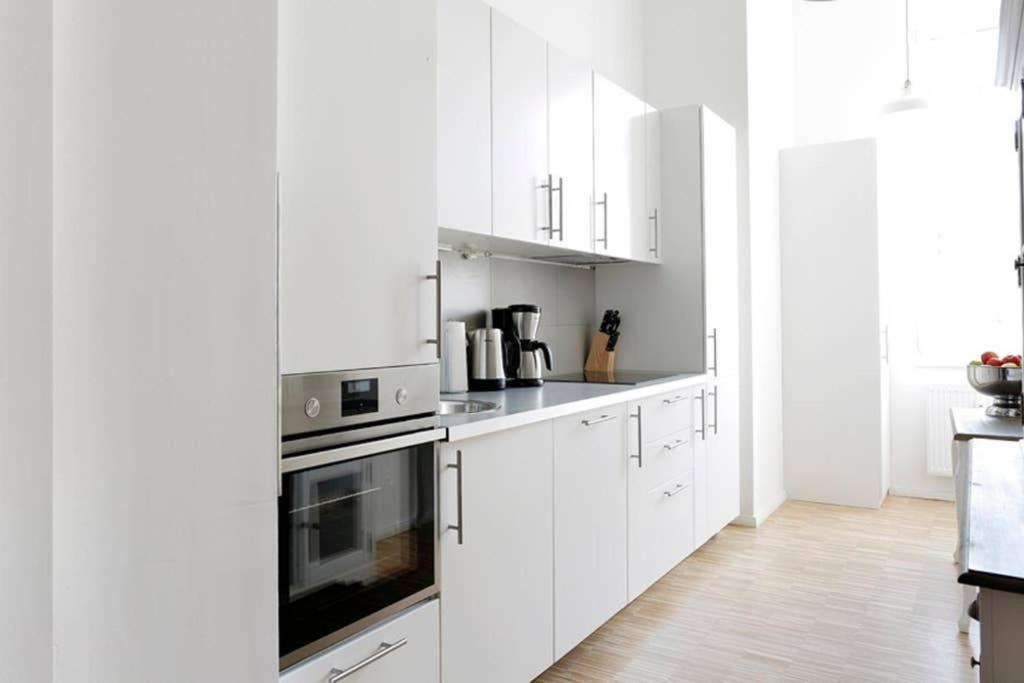 Sc 06 By Rockchair Apartments L Superhost Status L 4 Bedrooms Boxspringbeds 2 Bathrooms Balcony Elevator - Cozy Family & Business Flair Welcomes You! Берлін Екстер'єр фото