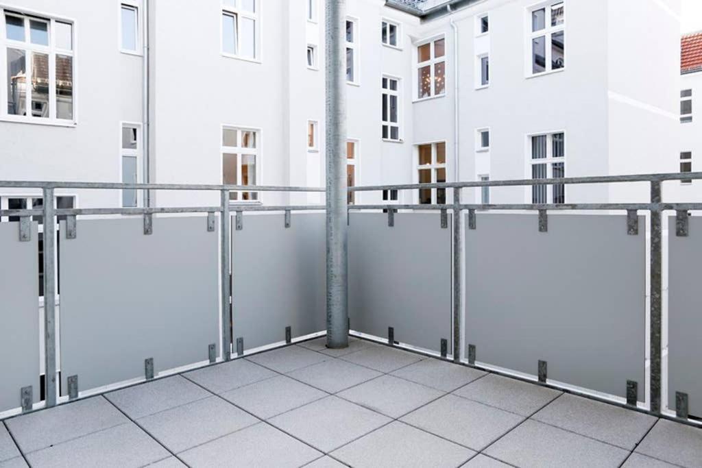 Sc 06 By Rockchair Apartments L Superhost Status L 4 Bedrooms Boxspringbeds 2 Bathrooms Balcony Elevator - Cozy Family & Business Flair Welcomes You! Берлін Екстер'єр фото